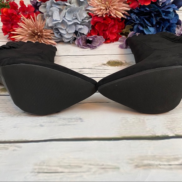 Black Faux Suede Victorian Heeled Bootie - Picture 9 of 11